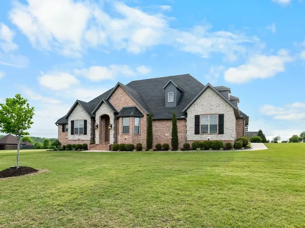 4509 Champagne Dr, Springdale, AR 72764