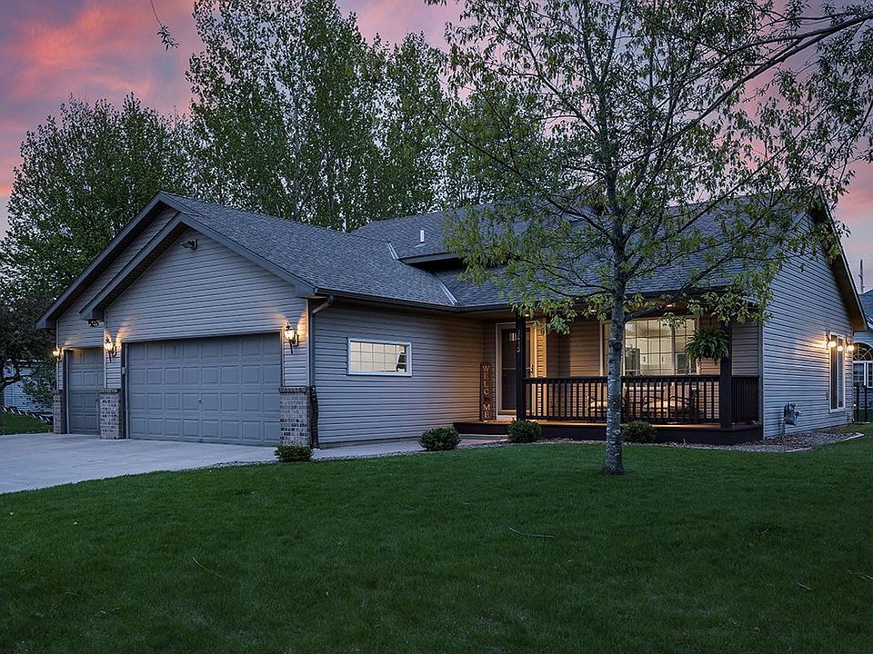 1st image of 1413 Creekside Dr