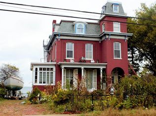 75 1st St APT 2, Keyport, NJ 07735