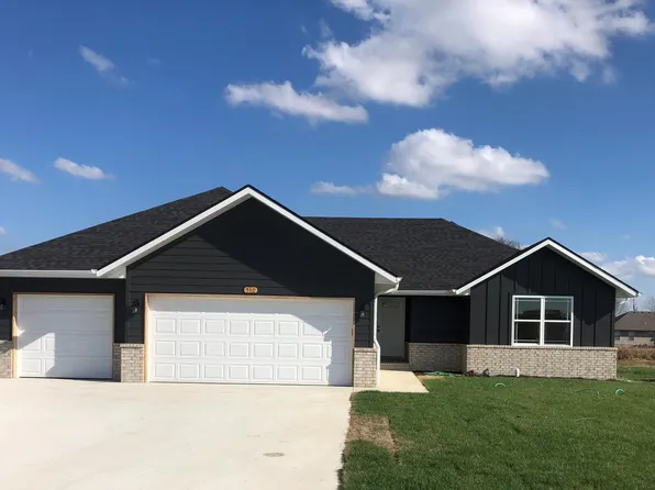 510 N Stella Court, Willard, MO 65781