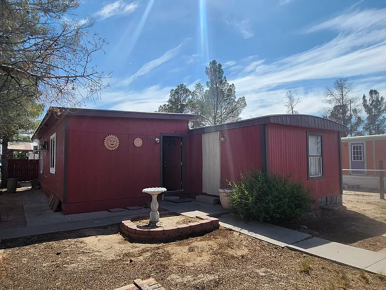 322 Ea I Ave — Photo 1
