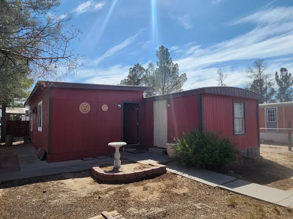 322 Ea I Ave, Fabens, TX 79838