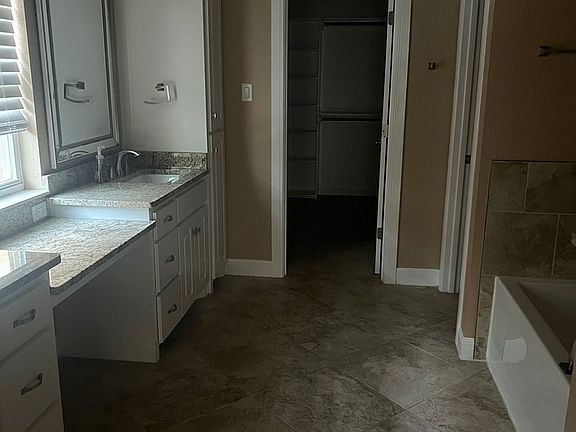 5th image of 4617 Crosley Ln
