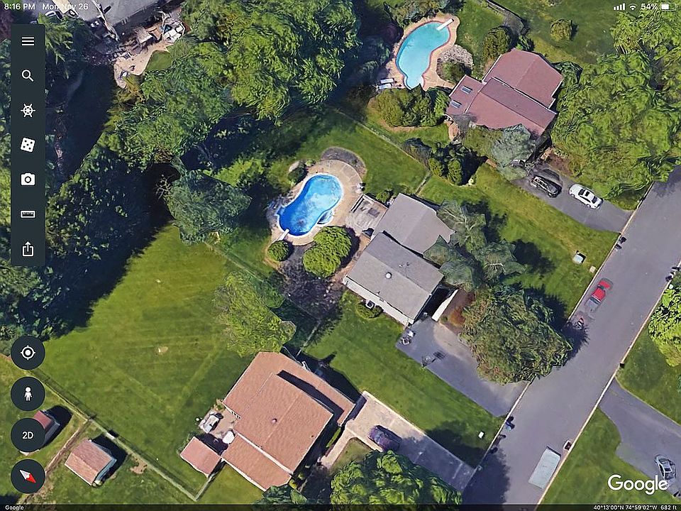 2nd image of 18 Old Hickory Dr