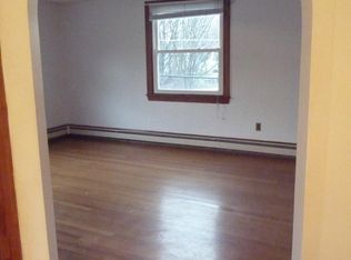 6 Arnold St, Williamstown, MA 01267