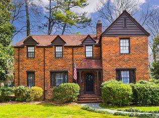 1527 Providence Rd, Charlotte, NC 28207