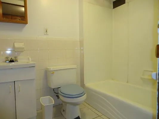 Rented by Hakeem Shahid, LREB | media 11