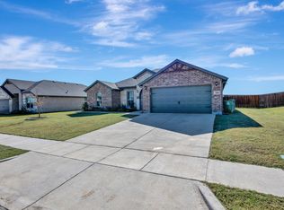 4808 Avion Dr, Sanger, TX 76266