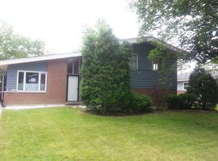 649 Enterprise Rd, Chicago Heights, IL 60411