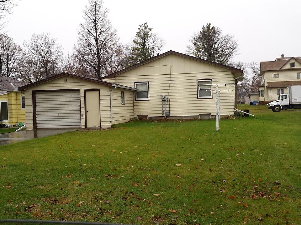 2nd image of 320 Western Ave