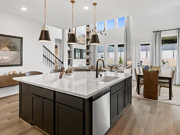 7th image of this home