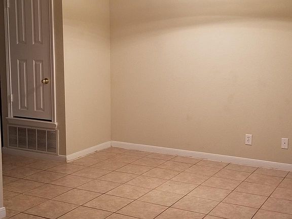 5th image of 1504 Golden Eagle Ct #A