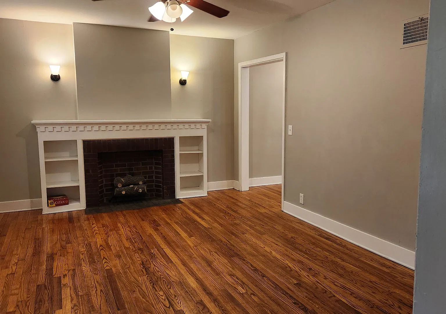 Four Bedroom House Available NICE — Photo 3