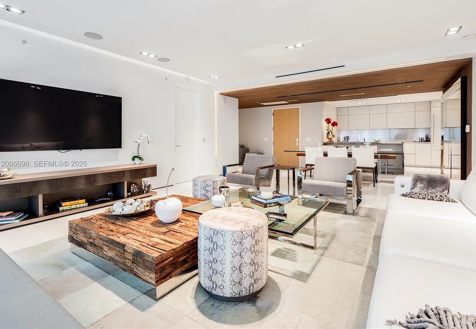 Oceana Key Biscayne Condo — Photo 4