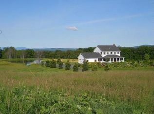 33 Twin Bridges Rd, Craftsbury, VT 05826