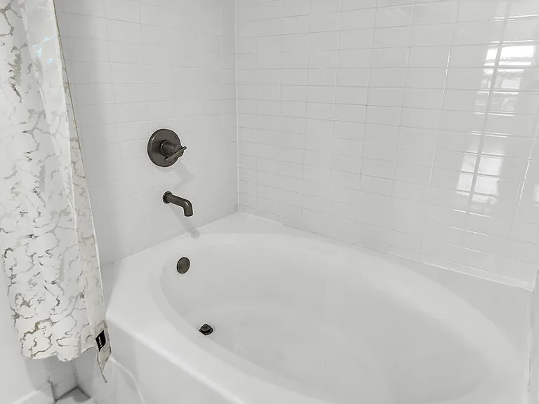 1111 S Akard St #304 — Photo 16