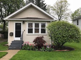 334 Pennell St, Northville, MI 48167