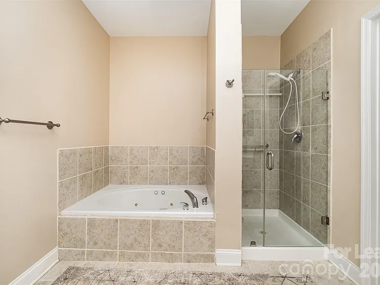 637 Williamson Rd #108 — Photo 17
