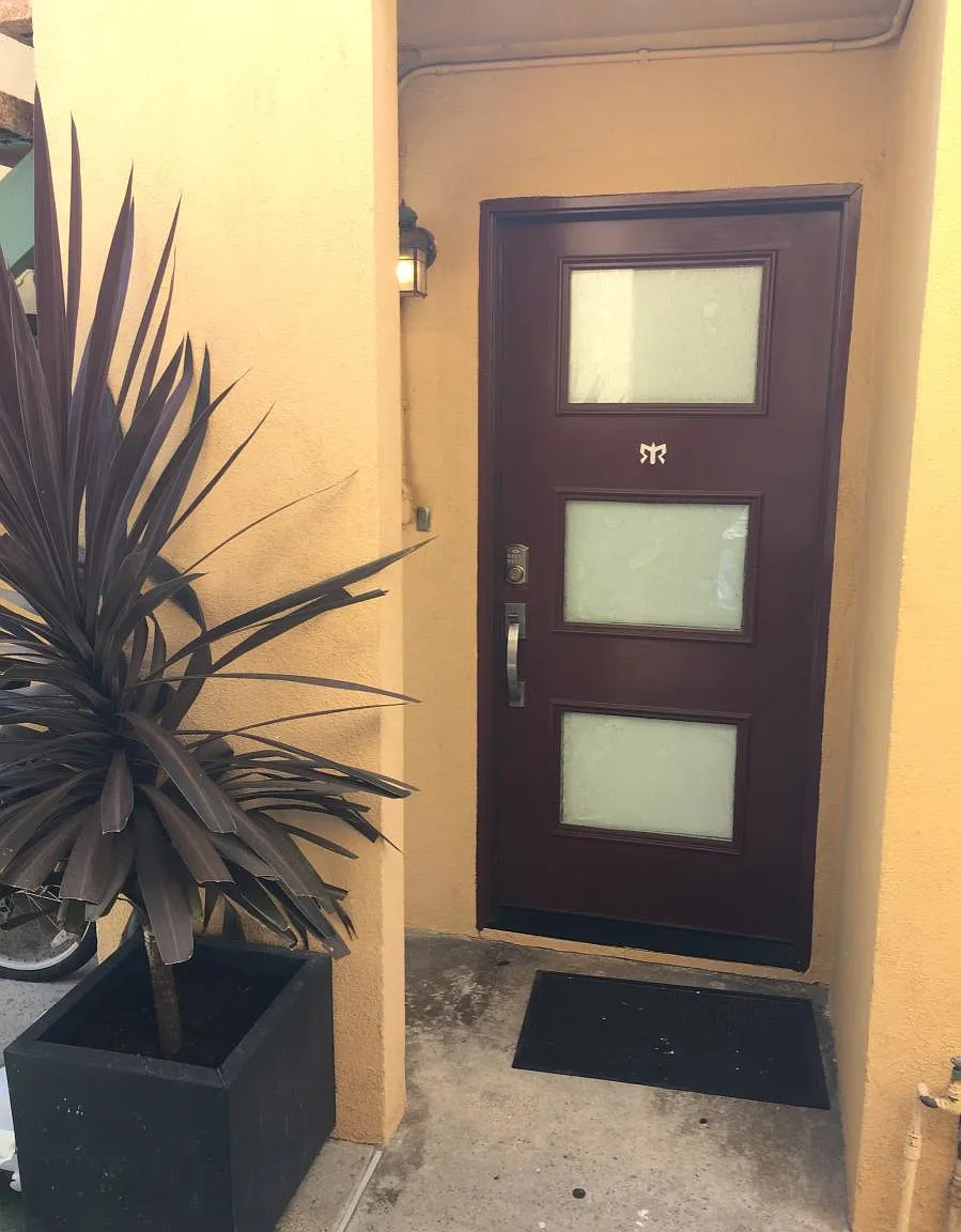 2 bed, 742 sqft, $3,500 — Photo 1