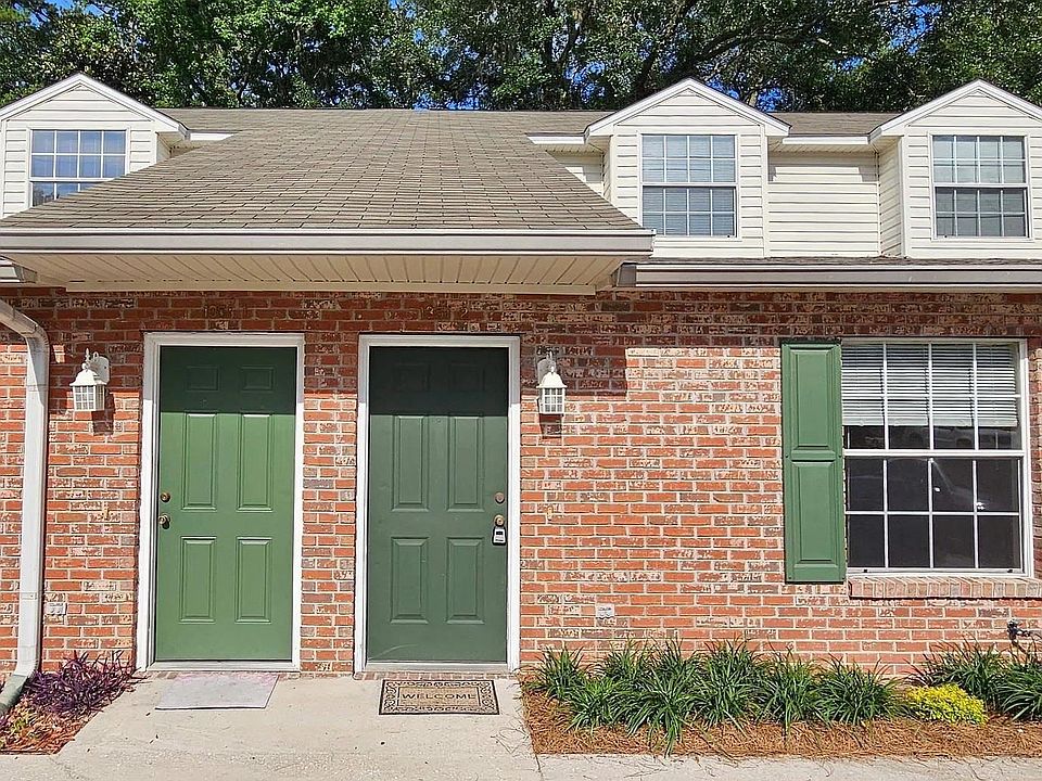 1st image of 1351 Castelnau Ct