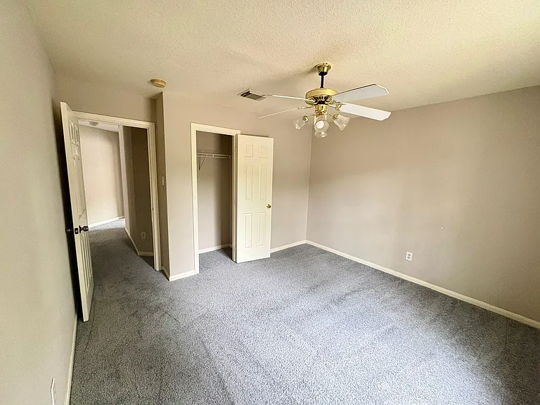 2117 Whittier Dr — Photo 26