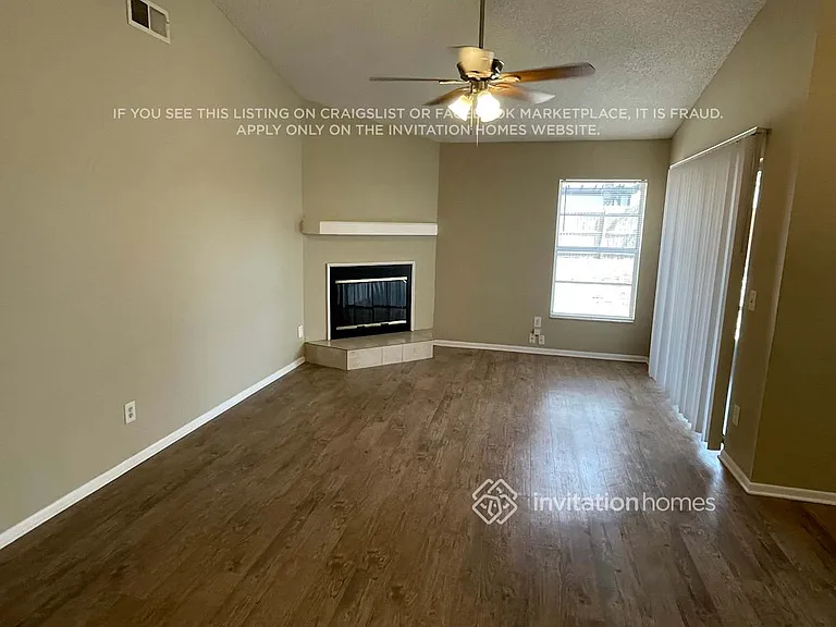 207 Springview Dr — Photo 3