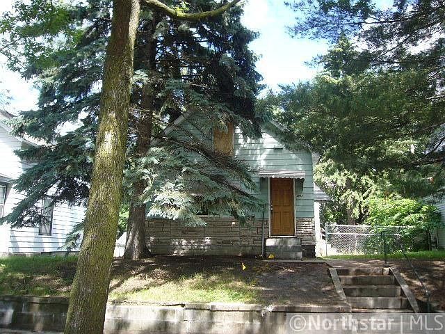 1st image of 3006 Thomas Ave N