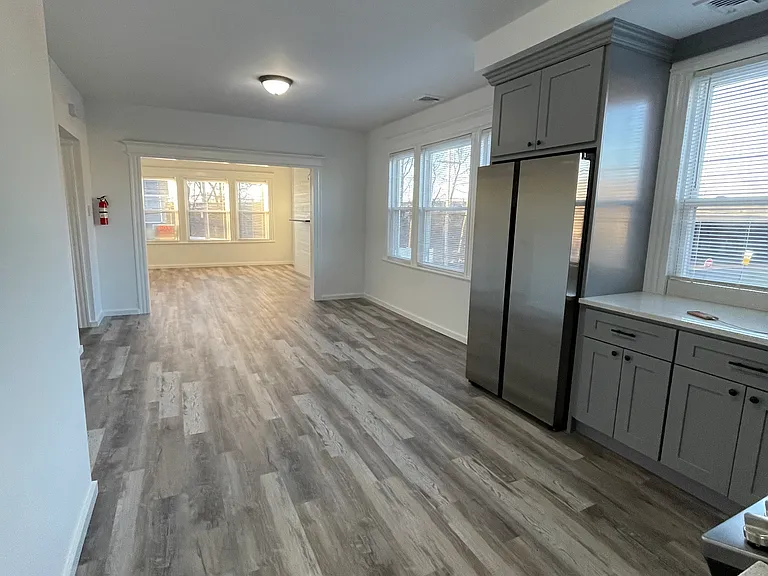 82-84 Beardsley St #1 — Photo 6
