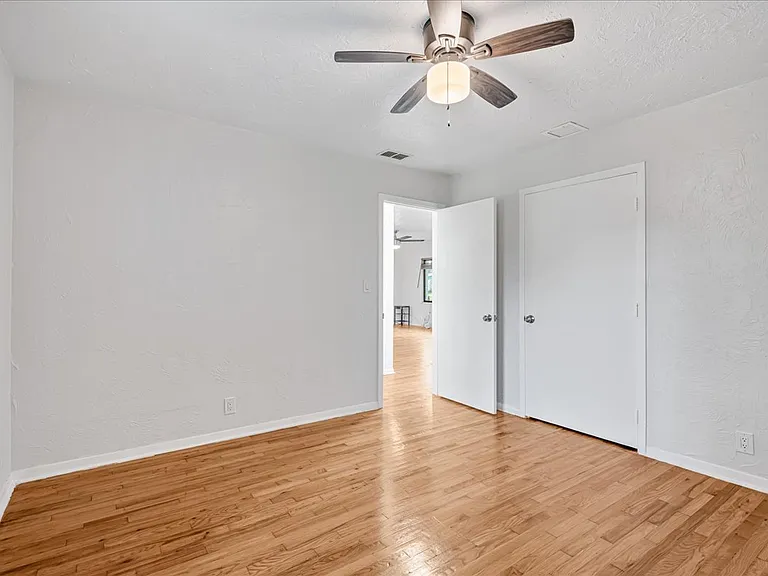 1540 Alhambra Dr #A — Photo 21