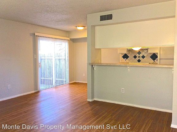 2nd image of 1312 Southport Dr APT C