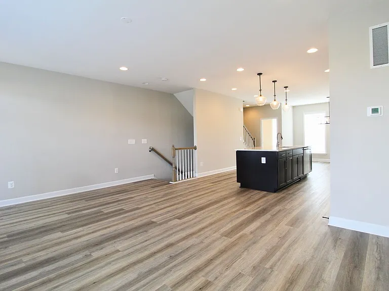 3424 Monterey Dr — Photo 11