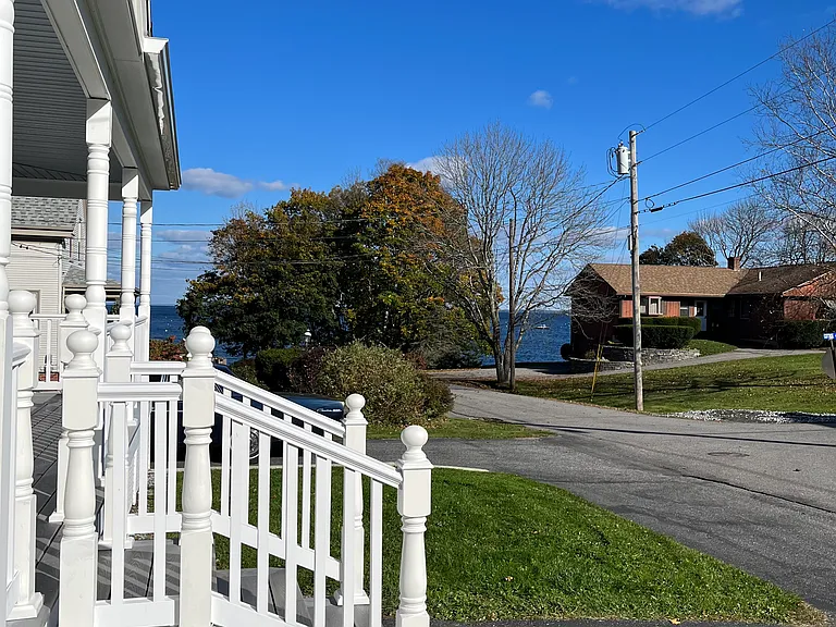 16 Ocean Ave — Photo 31