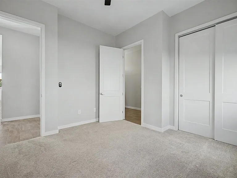 10053 N Alder Spring Dr — Photo 21