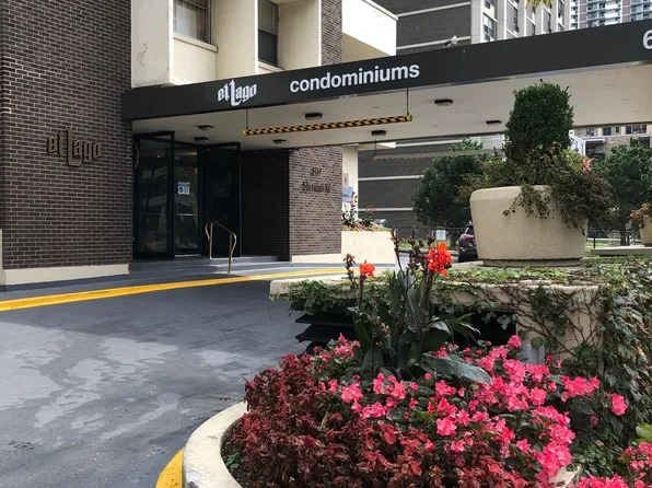 6157 N Sheridan Rd APT 18E, Chicago, IL 60660
