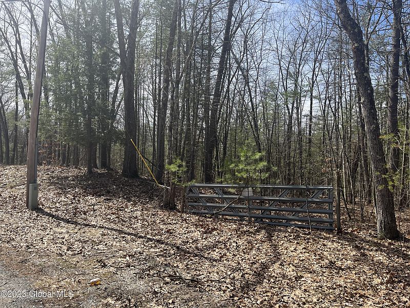 2nd image of L19.22 Homestead Road