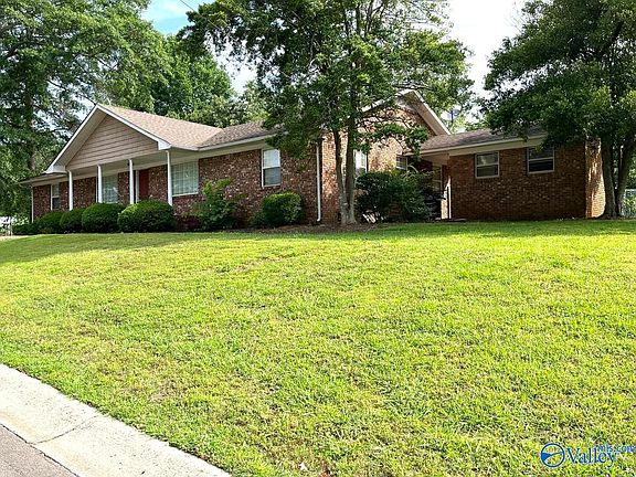 2nd image of 3500 Colonial Dr