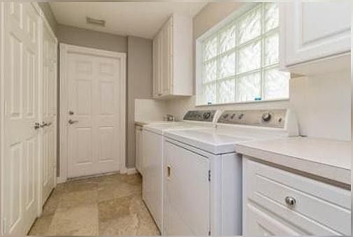 5th image of 11980 SW Elsinore Dr