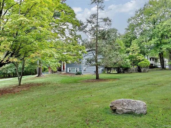 2 Unicorn Street, Monsey, NY 10952