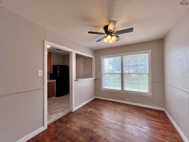 4701 Spiser Ln — Photo 4