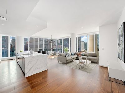 1 W End Ave #11F, New York, NY, 10023