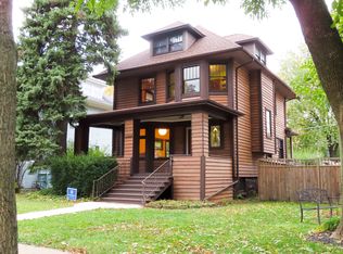 839 S Ridgeland Ave, Oak Park, IL 60304