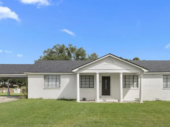 101 Sand Pebble Dr, Lafayette, LA 70506