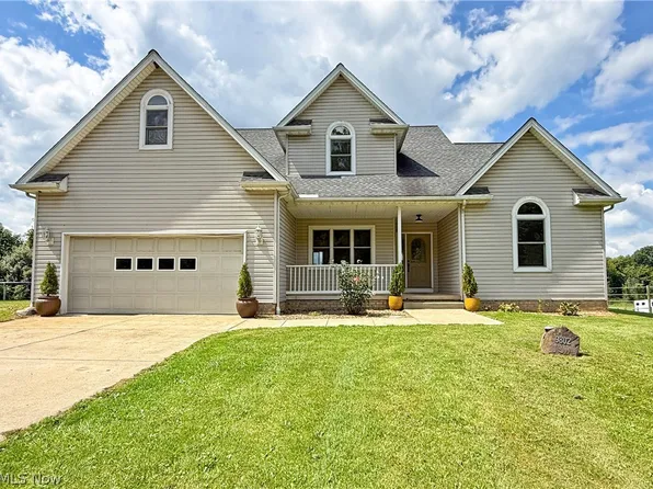 9802 Sharrott Rd, Poland, OH 44514
