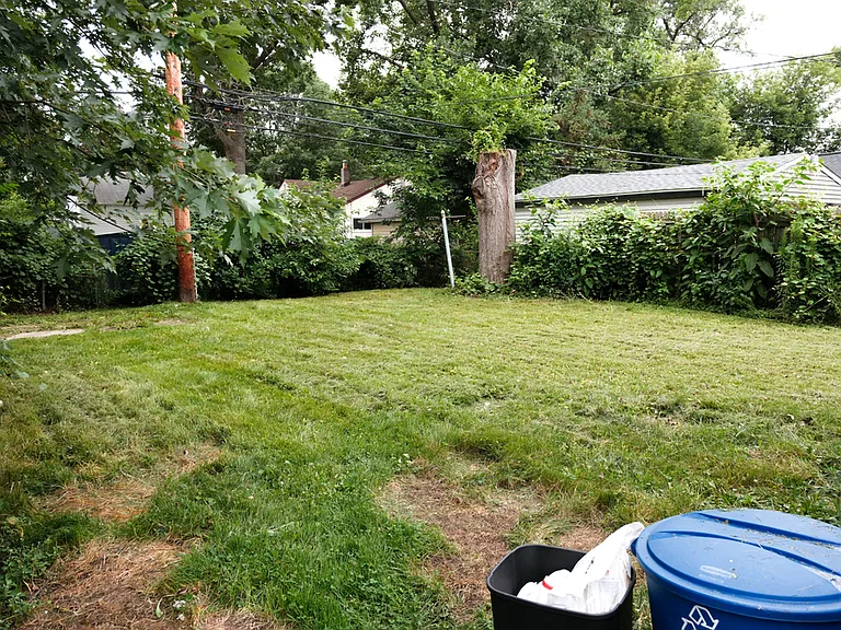 1720 Browning St — Photo 20