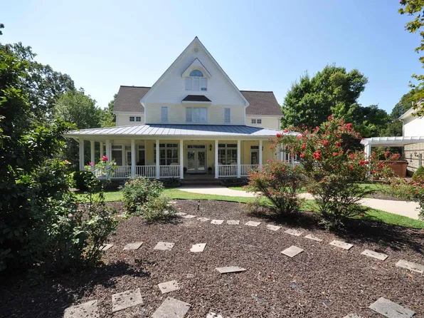 195 Great Oaks Rd, Gilbertsville, KY 42044