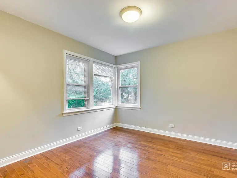 623-631 Brummel - 2 Bed