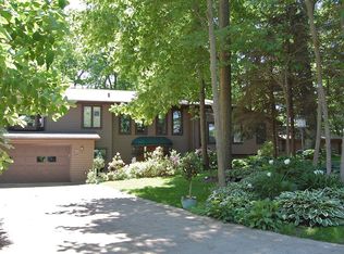 910 Pike Dr, Mansfield, OH 44903