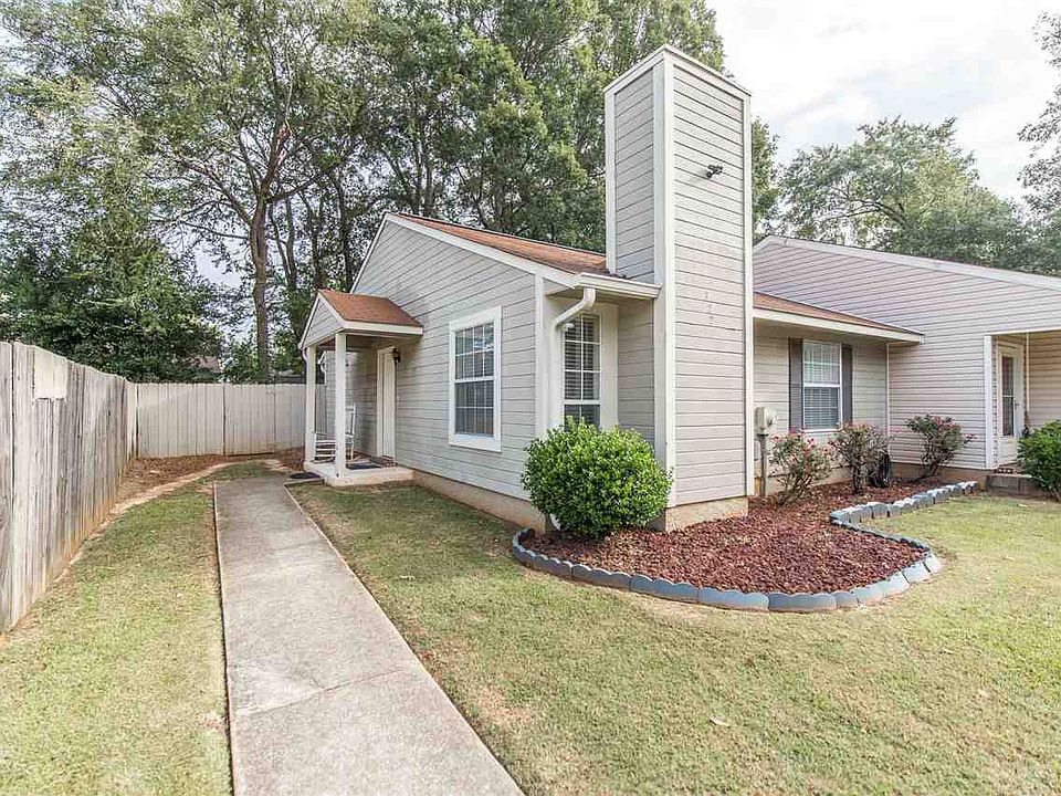 1st image of 322 Somerset Dr