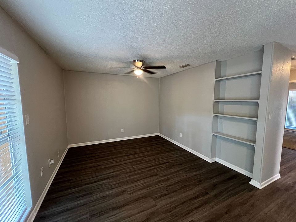 Uptown Townhomes 2010 E 148th Ave Lutz FL Zillow