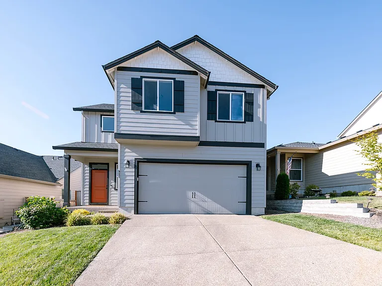 921 Pinebreak Dr — Photo 1